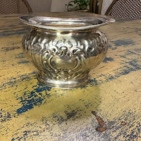 Vintage silver sugar and creamer set by William Adams in Sheffield England - Picture 2 of 7